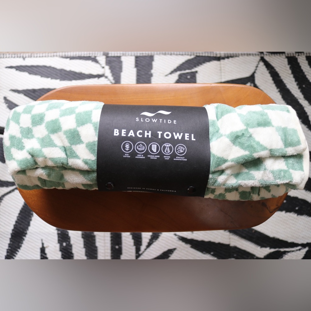 Slowtide Green and White Beach Towel